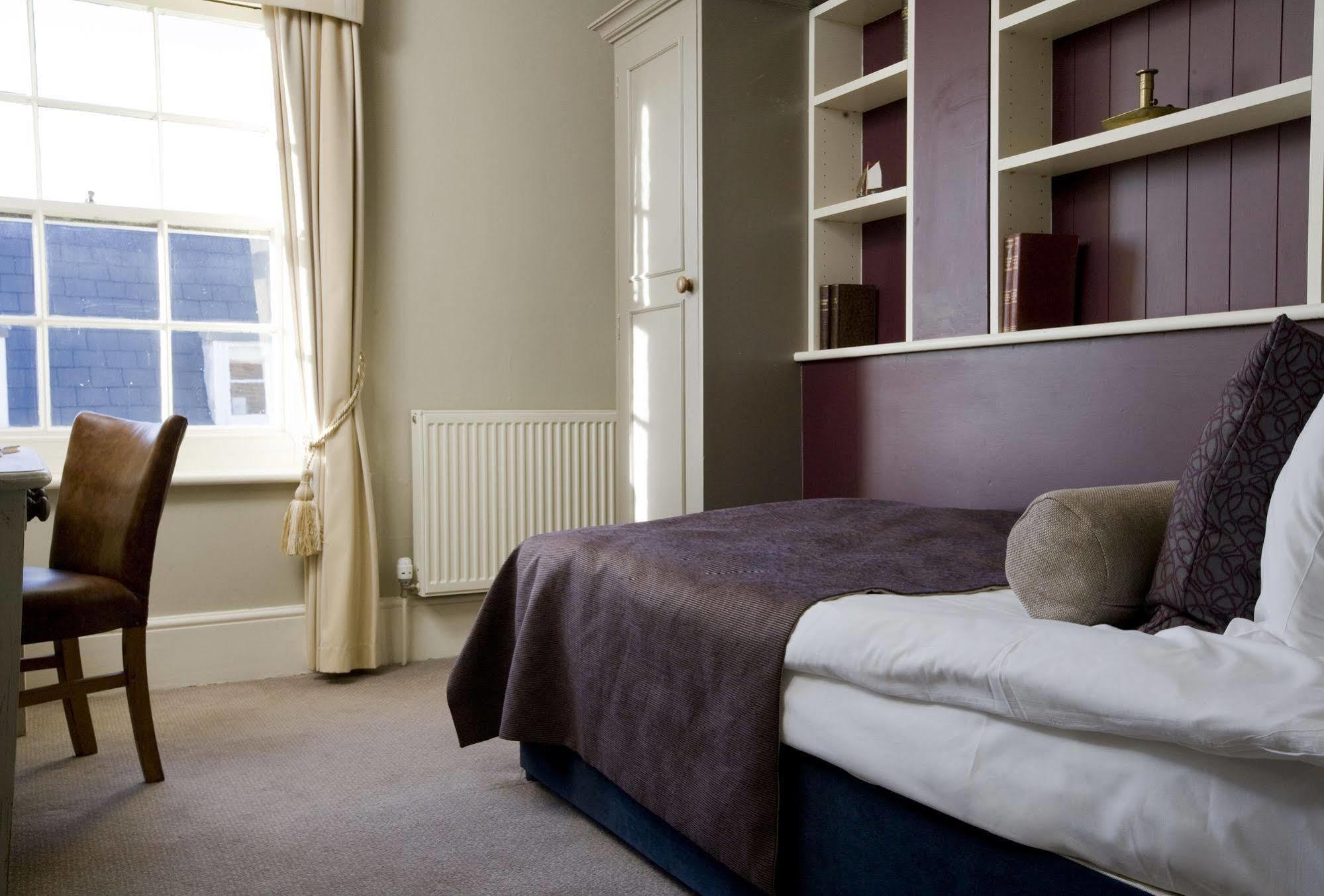Royal Hotel Deal Kültér fotó