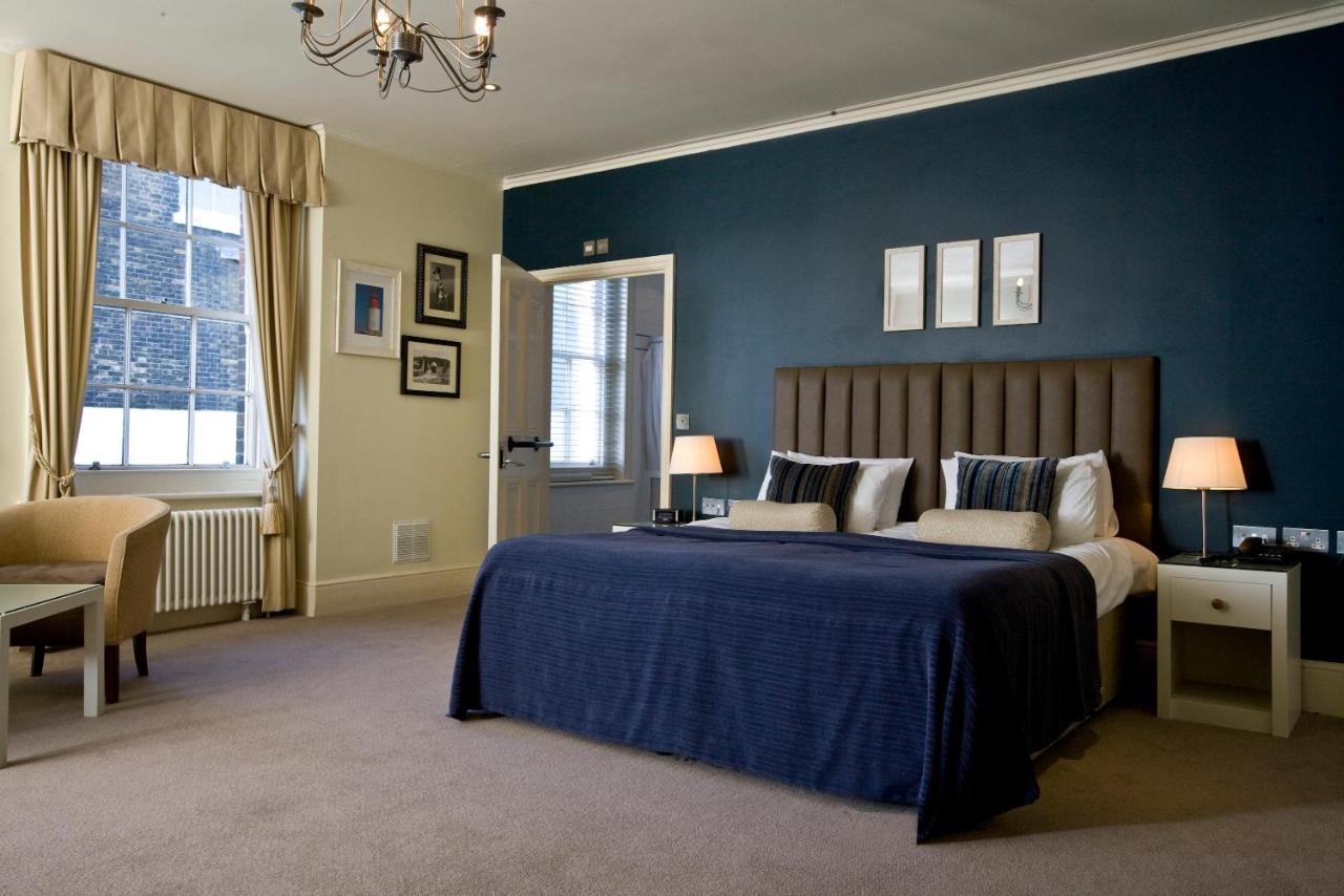 Royal Hotel Deal Kültér fotó